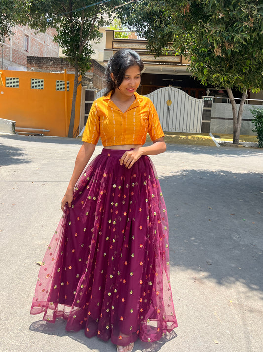 DIWALI DRAPE CROP TOP AND NETTED EMBROIDERY SKIRT - L