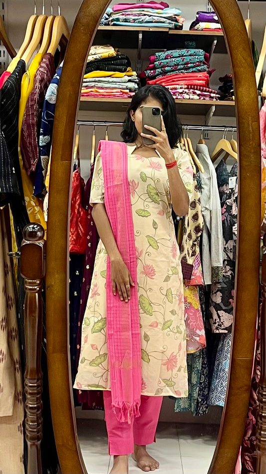 Pichwai Lotus Majestic Cotton Salwar - Xs